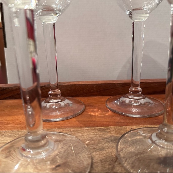 4 Riedel wine glasses - Picture 3 of 4